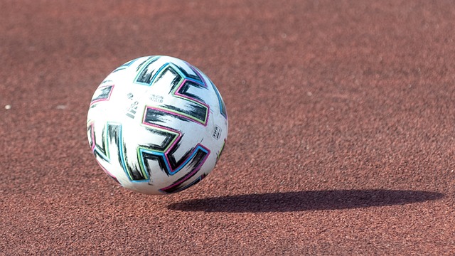 超內部的廣 超內部的廣